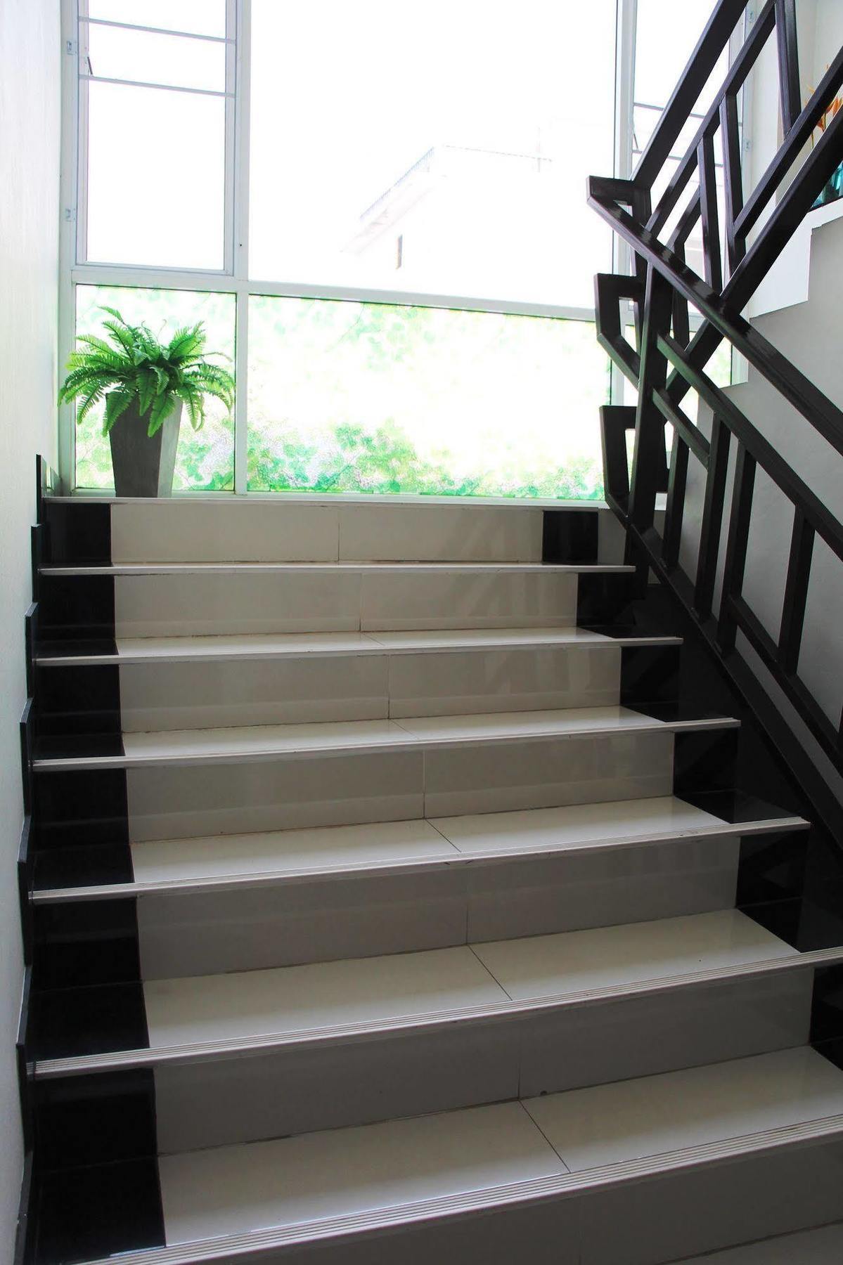 Modern Inn By Saifon หนองคาย ภายนอก รูปภาพ